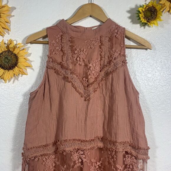 Altar’d State Rose Blush Sleeveless Embroidered Boho Dress Cotton Dress Size L - Picture 2 of 8